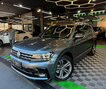 Volkswagen Tiguan 1.4 TSI 16V 150cv 5p 2019 Cinza — foto 1 de 3
