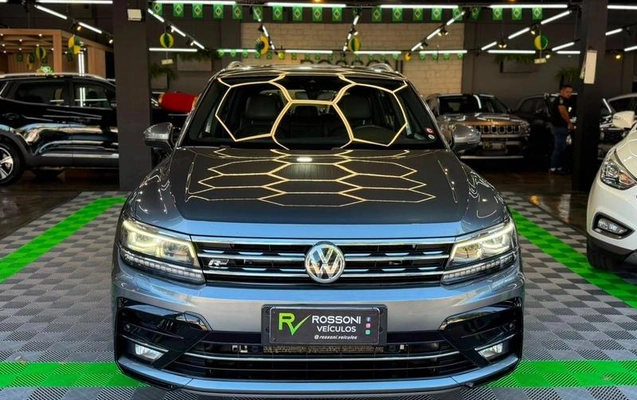 imagem-https://www.socarrao.com.br/sc-vehicle-images-prod/2258660/1786989678072-8209064_1_B_3c3ee5e45f.jpeg