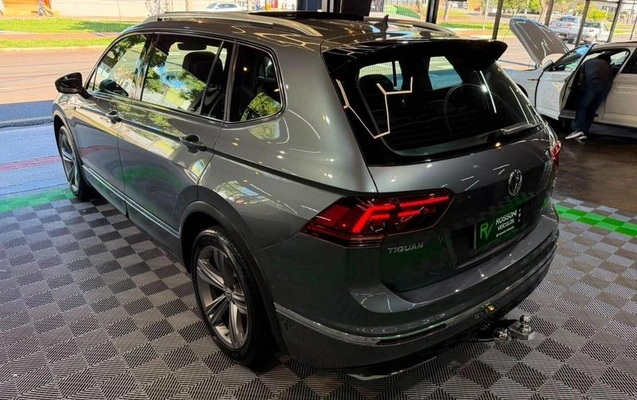imagem-https://www.socarrao.com.br/sc-vehicle-images-prod/2258660/1786989678077-8209064_8_B_af8a2dd515.jpeg