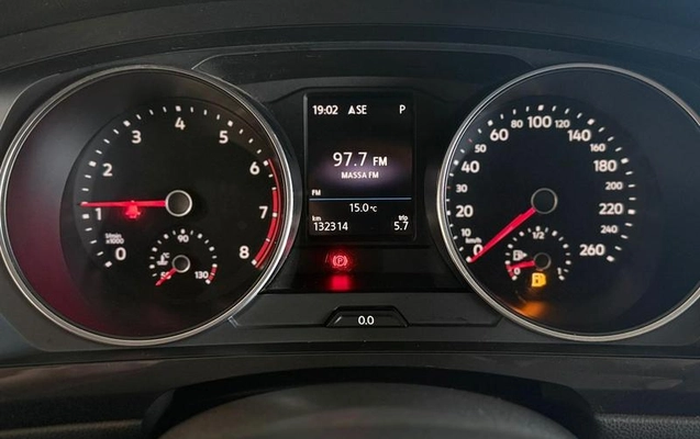 imagem-https://www.socarrao.com.br/sc-vehicle-images-prod/2258769/1782397875177-8179698_13_B_ea18afc1d9.jpeg