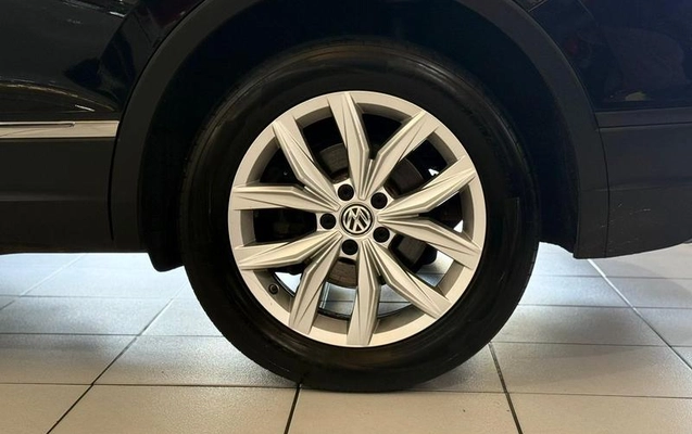 imagem-https://www.socarrao.com.br/sc-vehicle-images-prod/2258769/1782397875181-8179698_17_B_1291654648.jpeg