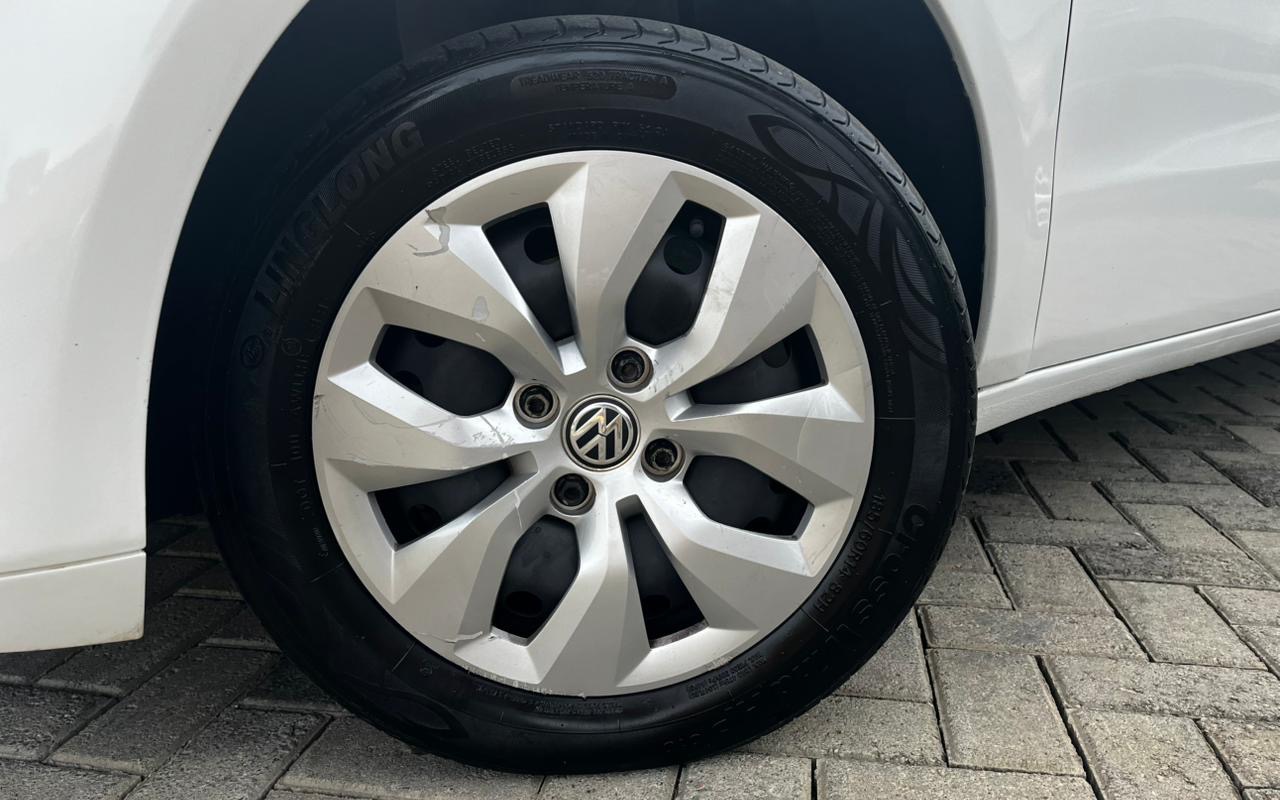 imagem-https://www.socarrao.com.br/sc-vehicle-images-prod/2259263/1782144711519-NmY3NGJmNDAtNmU0MS00ZGVhLThiMmUtYzZkODAyNzJlMzUzLmpwZWc.jpeg