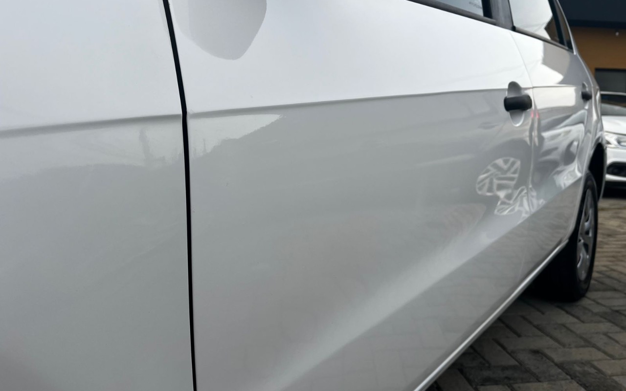 imagem-https://www.socarrao.com.br/sc-vehicle-images-prod/2259263/1782144712009-ODNjNjdmNDUtMzk3Zi00YjAyLTg5NGEtMDUzMDQ0NjgzYTkxLmpwZWc.jpeg