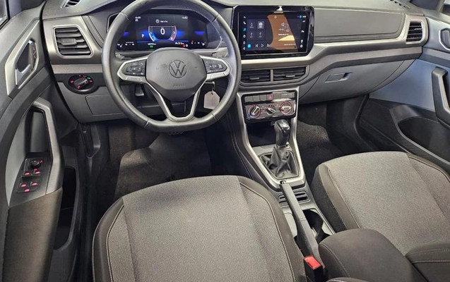 imagem-https://www.socarrao.com.br/sc-vehicle-images-prod/2259333/1788544486147-8204571_0_B_de7ac96d1d.jpeg