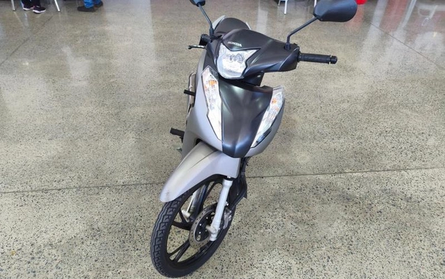 imagem-https://www.socarrao.com.br/sc-vehicle-images-prod/2259556/1789575394299-8154307_5_B_9d2790862b.jpeg