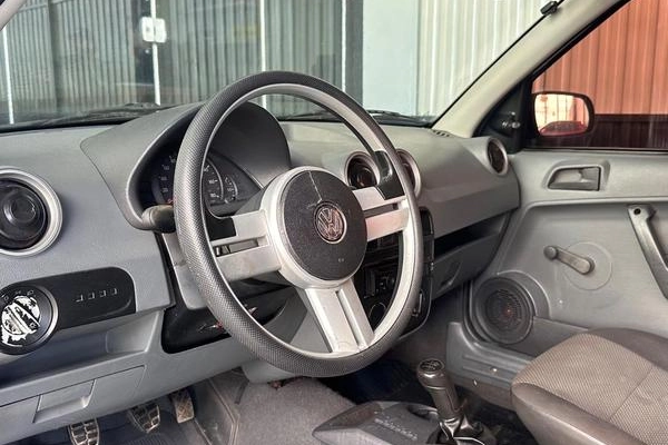 imagem-https://www.socarrao.com.br/sc-vehicle-images-prod/2259784/1788190345815-8183853_9_B_7de6cd4bba.jpeg