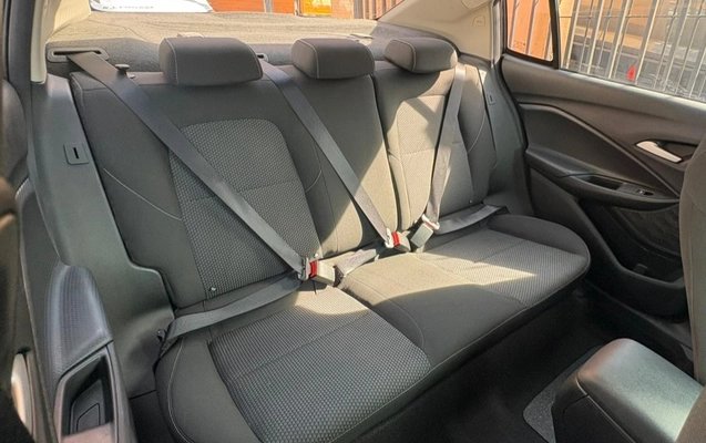 imagem-https://www.socarrao.com.br/sc-vehicle-images-prod/2260004/1782149151508-V2hhdHNBcHAgSW1hZ2UgMjAyNi0wNi0yMiBhdCAxMy4zMS40NS5qcGVn.jpeg