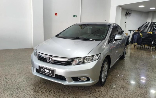 imagem-https://www.socarrao.com.br/sc-vehicle-images-prod/2260042/1783517837844-8209867_1_B_fa2ce402d9.jpeg