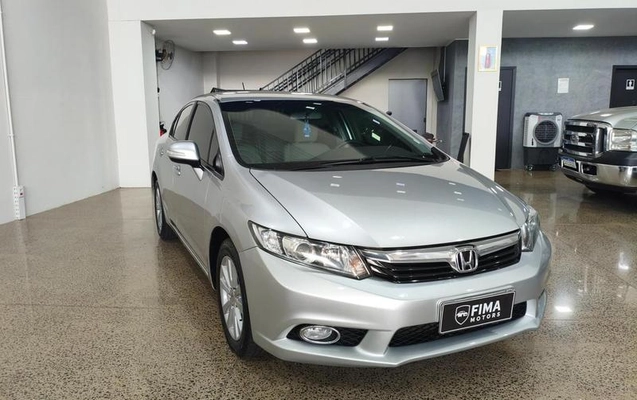 imagem-https://www.socarrao.com.br/sc-vehicle-images-prod/2260042/1783517837844-8209867_2_B_9122ffde75.jpeg