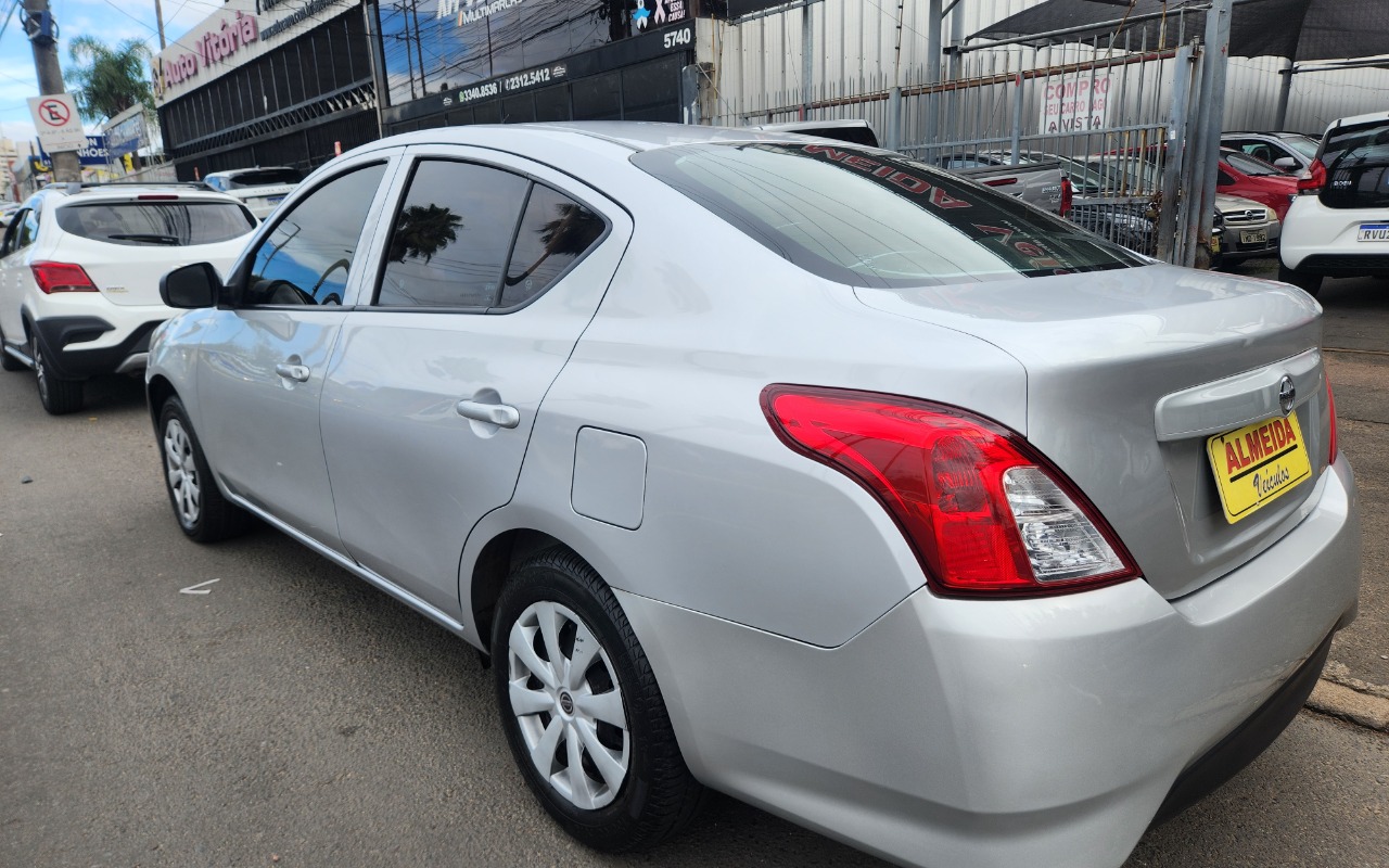 imagem-https://www.socarrao.com.br/sc-vehicle-images-prod/2260128/1782150068804-MjAyNjA2MjBfMTM1MjIyLmpwZw.jpg