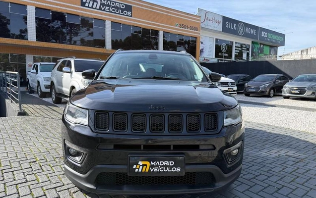 imagem-https://www.socarrao.com.br/sc-vehicle-images-prod/2260169/1792508460160-8183382_2_B_b6482c66f8.jpeg
