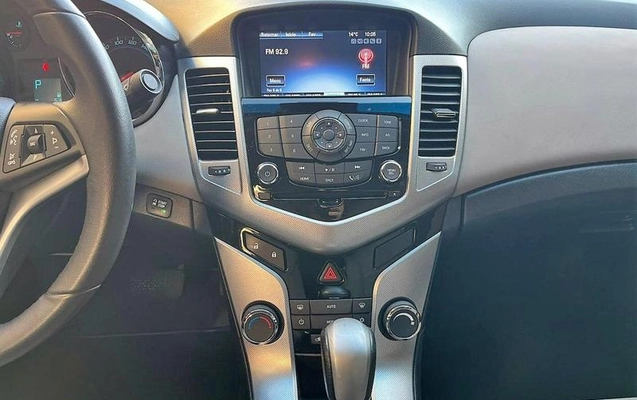 imagem-https://www.socarrao.com.br/sc-vehicle-images-prod/2260286/1782226881567-8209991_10_B_de5c606995.jpeg