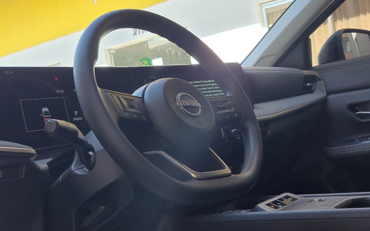 imagem-https://www.socarrao.com.br/sc-vehicle-images-prod/2260323/1782151150160-OTVmNjc1ODEtYzQyZi00OGFmLWIwZjYtNWMzYTY3Njc1NzJhLmpwZWc.jpeg
