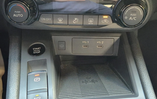 imagem-https://www.socarrao.com.br/sc-vehicle-images-prod/2260323/1782151151738-Y2UzOTY4YmEtYjEwYy00MTdkLWEwYTAtZGIxNDgzZWRhYTgzLmpwZWc.jpeg