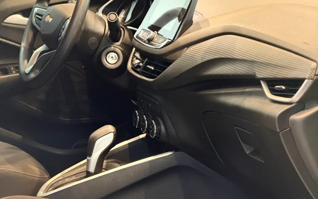 imagem-https://www.socarrao.com.br/sc-vehicle-images-prod/2260383/1782151565256-V2hhdHNBcHAgSW1hZ2UgMjAyNi0wNS0xOSBhdCAxNi41Mi41OC5qcGVn.jpeg