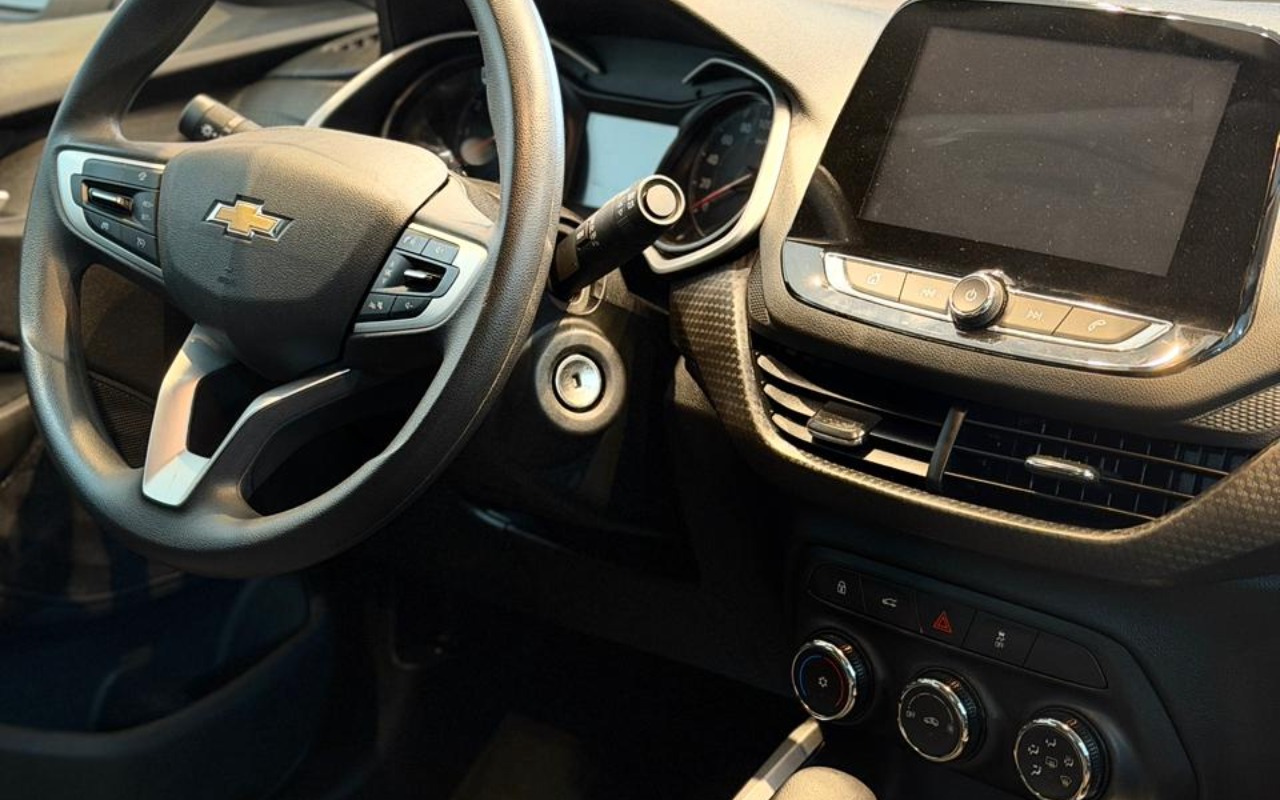 imagem-https://www.socarrao.com.br/sc-vehicle-images-prod/2260383/1782151565670-V2hhdHNBcHAgSW1hZ2UgMjAyNi0wNS0xOSBhdCAxNi41My4wMy5qcGVn.jpeg
