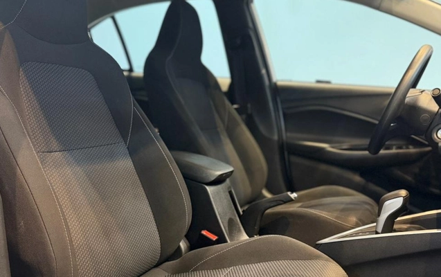 imagem-https://www.socarrao.com.br/sc-vehicle-images-prod/2260383/1782151566551-V2hhdHNBcHAgSW1hZ2UgMjAyNi0wNS0xOSBhdCAxNi41My4wMCAoMSkuanBlZw.jpeg