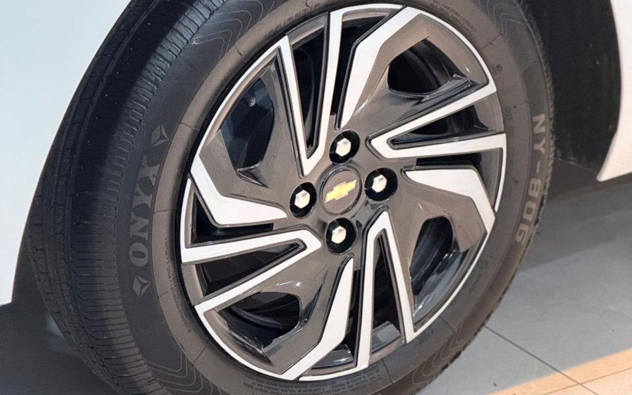 imagem-https://www.socarrao.com.br/sc-vehicle-images-prod/2260383/1782151566809-V2hhdHNBcHAgSW1hZ2UgMjAyNi0wNS0xOSBhdCAxNi41Mi41Ni5qcGVn.jpeg