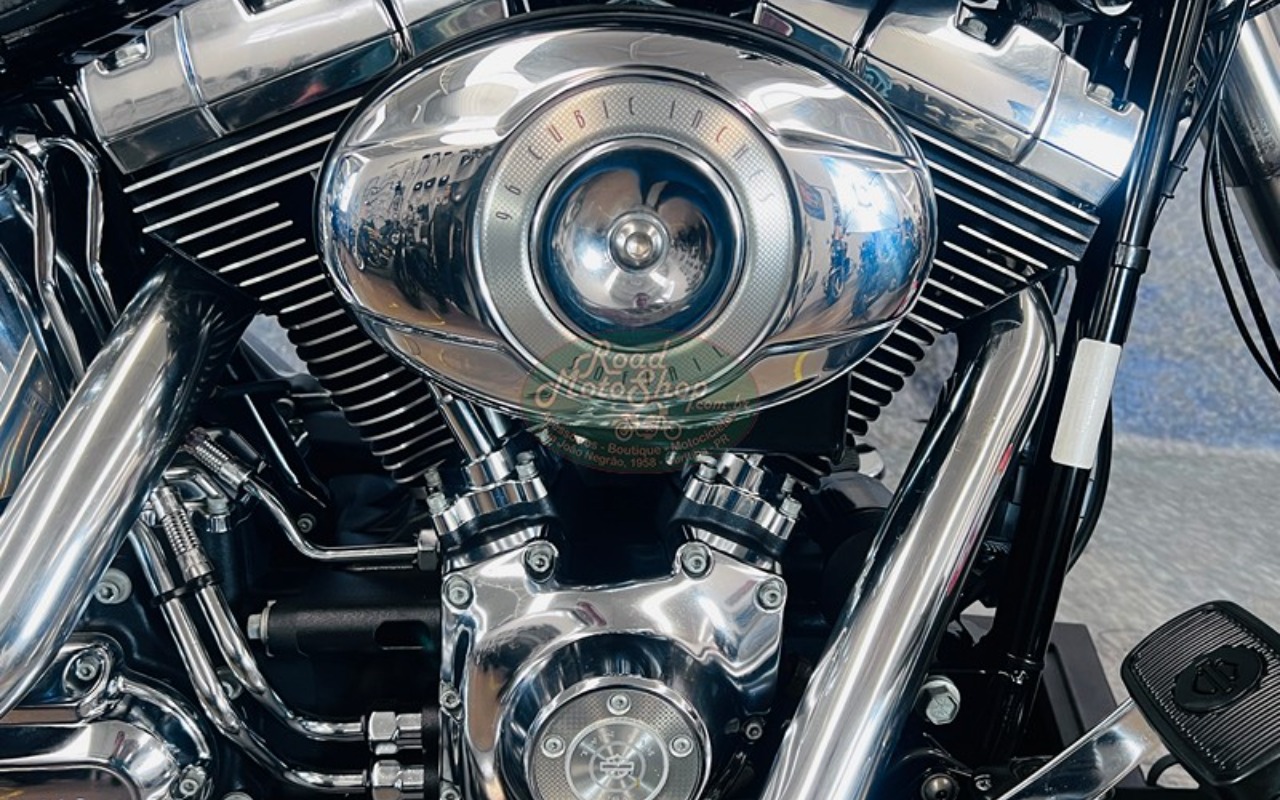 imagem-https://www.socarrao.com.br/sc-vehicle-images-prod/2260468/1782151909197-REVMVVhFIFBSRVRBXzIuanBn.jpg