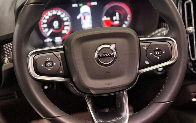 imagem-https://www.socarrao.com.br/sc-vehicle-images-prod/2260562/1782152504115-MWM2NjVjY2MtNjc4MC00YmQyLTlkYTAtNjI1MDE0ZmYxNTdjLmpwZWc.jpeg