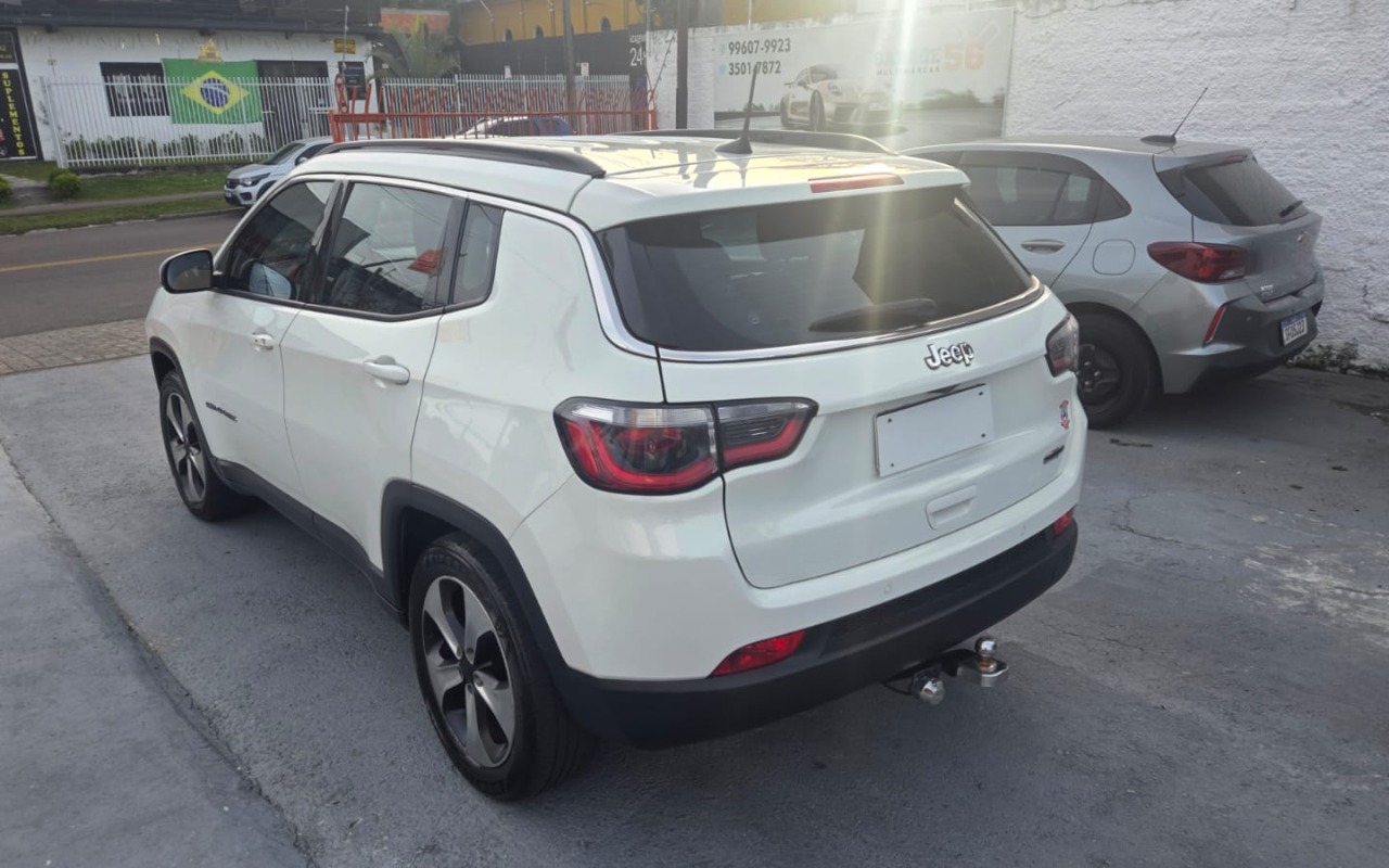 imagem-https://www.socarrao.com.br/sc-vehicle-images-prod/2260624/1782152861369-V2hhdHNBcHAgSW1hZ2UgMjAyNi0wNi0xOSBhdCAxMy40NS40MyAoNikuanBlZw.jpeg