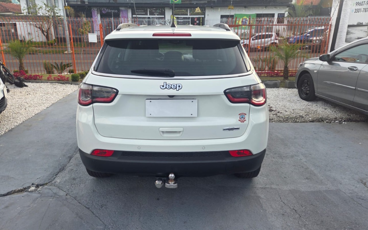 imagem-https://www.socarrao.com.br/sc-vehicle-images-prod/2260624/1782152861472-V2hhdHNBcHAgSW1hZ2UgMjAyNi0wNi0xOSBhdCAxMy40NS40MyAoNSkuanBlZw.jpeg