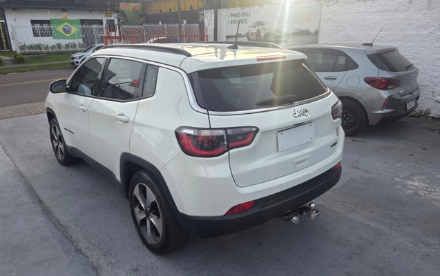 imagem-https://www.socarrao.com.br/sc-vehicle-images-prod/2260624/1782152861704-V2hhdHNBcHAgSW1hZ2UgMjAyNi0wNi0xOSBhdCAxMy40NS40MyAoMikuanBlZw.jpeg