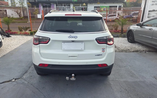 imagem-https://www.socarrao.com.br/sc-vehicle-images-prod/2260624/1782152861797-V2hhdHNBcHAgSW1hZ2UgMjAyNi0wNi0xOSBhdCAxMy40NS40MyAoMSkuanBlZw.jpeg