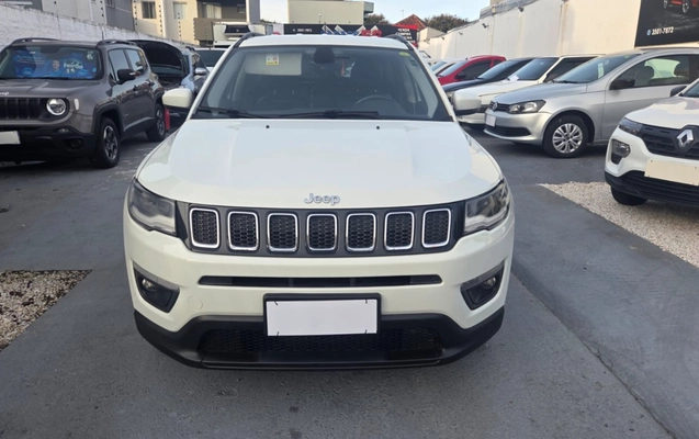 imagem-https://www.socarrao.com.br/sc-vehicle-images-prod/2260624/1782152862104-V2hhdHNBcHAgSW1hZ2UgMjAyNi0wNi0xOSBhdCAxMy40NS40MiAoMSkuanBlZw.jpeg