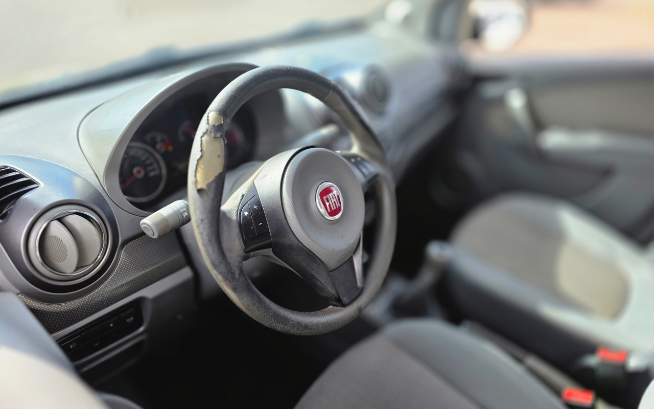 imagem-https://www.socarrao.com.br/sc-vehicle-images-prod/2260655/1782153093472-MjAyNjA2MjJfMTI1NjQxLmpwZw.jpg