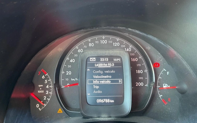 imagem-https://www.socarrao.com.br/sc-vehicle-images-prod/2260733/1782153471018-V2hhdHNBcHAgSW1hZ2UgMjAyNi0wNi0yMiBhdCAxNS4yNS4wMSAoMykuanBlZw.jpeg