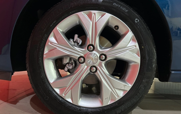 imagem-https://www.socarrao.com.br/sc-vehicle-images-prod/2260829/1782154060954-159cbe51-db7b-4299-9d73-ff159d7afcf6.jpg