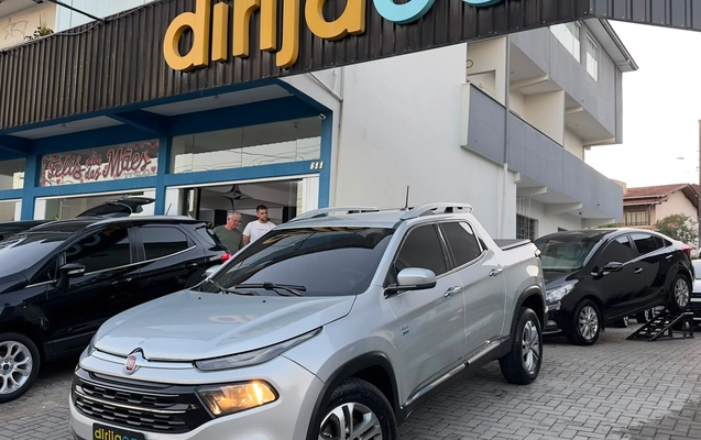 imagem-https://www.socarrao.com.br/sc-vehicle-images-prod/2260968/1782154938704-d5e68a9f-3e77-49bf-a393-c8d54e031d65.jpeg