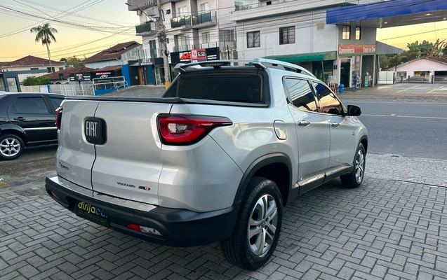 imagem-https://www.socarrao.com.br/sc-vehicle-images-prod/2260968/1782154938710-d6e4396b-4a37-4517-91d5-4203185467a6.jpeg