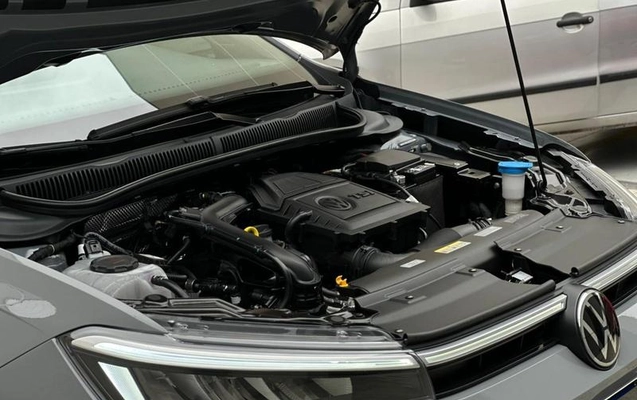 imagem-https://www.socarrao.com.br/sc-vehicle-images-prod/2260996/1790864106248-7826938_17_B_2f85547312.jpeg