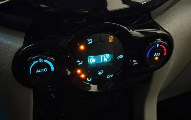 imagem-https://www.socarrao.com.br/sc-vehicle-images-prod/2261057/1789510834844-8187625_7_B_d16d7748b1.jpeg