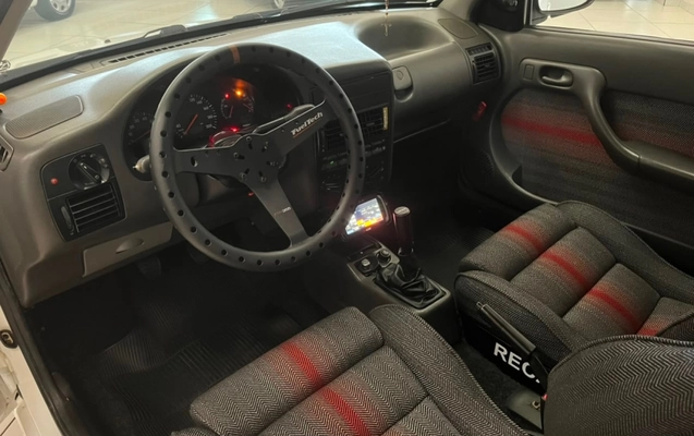 imagem-https://www.socarrao.com.br/sc-vehicle-images-prod/2261077/1789063575434-G4tEmx5XmNVuB7oAmSJ10ibxomfQJssl.jpg