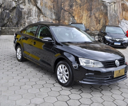 Volkswagen Jetta 2016 Preto — foto 1 de 3
