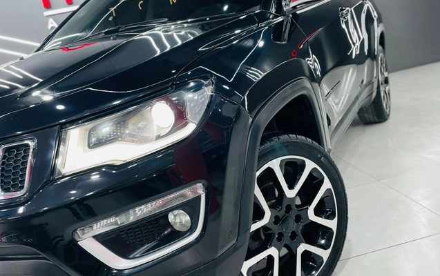 imagem-https://www.socarrao.com.br/sc-vehicle-images-prod/2261136/1782155904248-003_9cc6b8a363da75a12c636d2ca9751f4e.jpeg