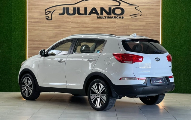 imagem-https://www.socarrao.com.br/sc-vehicle-images-prod/2261192/1787925067652-y7BWLlQAGjO9Z1YEtkW1cbiqaApBdzx7.jpg