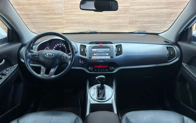 imagem-https://www.socarrao.com.br/sc-vehicle-images-prod/2261192/1787925067654-dpr0cEzX1HbQhsY8B8OC6TTEMajkgv7z.jpg
