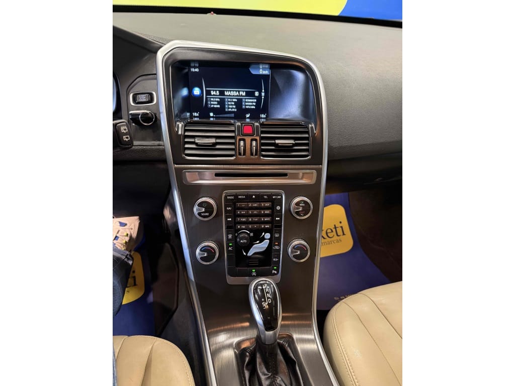 imagem-https://www.socarrao.com.br/sc-vehicle-images-prod/22612/1769988331778-6759020OR_1751570870_84_100.jpg