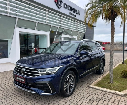 Volkswagen Tiguan 2024 Azul — foto 1 de 3