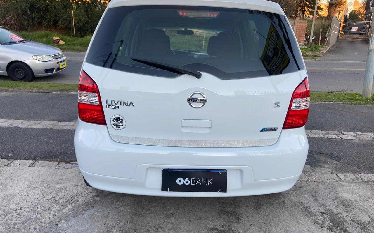 imagem-https://www.socarrao.com.br/sc-vehicle-images-prod/2261393/1782157253213-Ni5qcGVn.jpeg