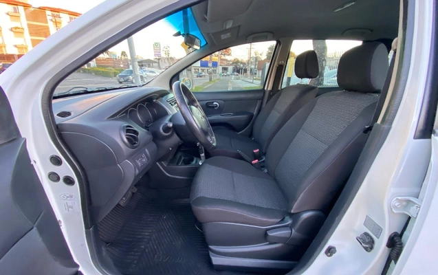 imagem-https://www.socarrao.com.br/sc-vehicle-images-prod/2261393/1782157253972-V2hhdHNBcHAgSW1hZ2UgMjAyNi0wNi0yMiBhdCAxNi4zNS40MSAoNCkuanBlZw.jpeg