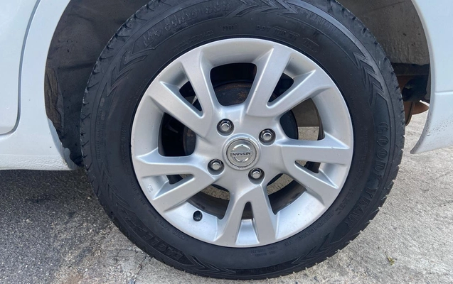imagem-https://www.socarrao.com.br/sc-vehicle-images-prod/2261393/1782157254199-V2hhdHNBcHAgSW1hZ2UgMjAyNi0wNi0yMiBhdCAxNi4zNS40MiAoMSkuanBlZw.jpeg