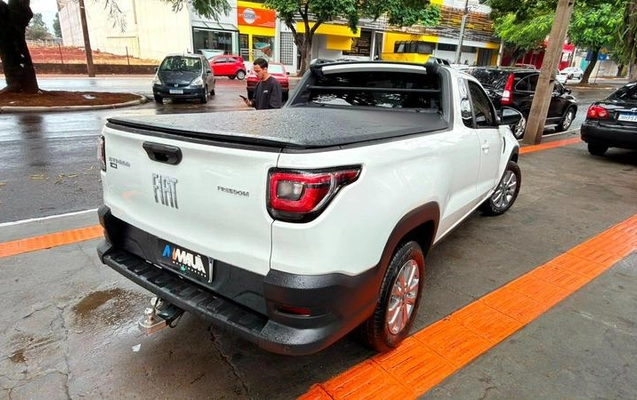 imagem-https://www.socarrao.com.br/sc-vehicle-images-prod/2261433/1787063065330-8171171_6_B_189f9c154c.jpeg