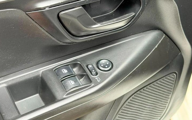 imagem-https://www.socarrao.com.br/sc-vehicle-images-prod/2261433/1787063065338-8171171_6_B_1c09b095a7.jpeg