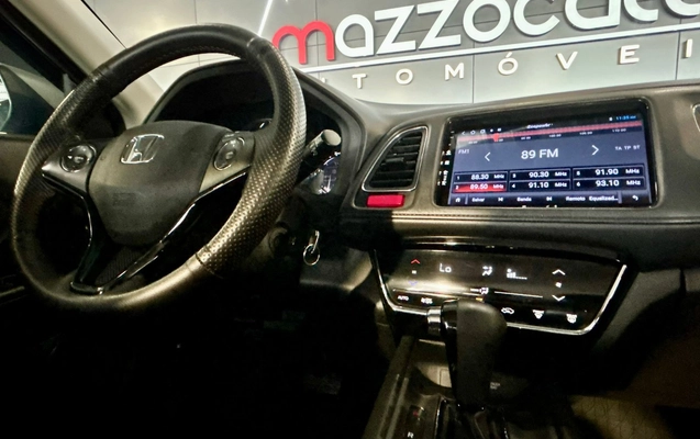 imagem-https://www.socarrao.com.br/sc-vehicle-images-prod/2261512/1782157888184-003_84121457815910f1af5bb4fece1e6971.jpeg