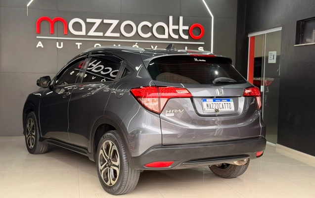 imagem-https://www.socarrao.com.br/sc-vehicle-images-prod/2261554/1789396825622-003_5ed7128af9d0b0d2bfb8b905ee9d8512.jpeg